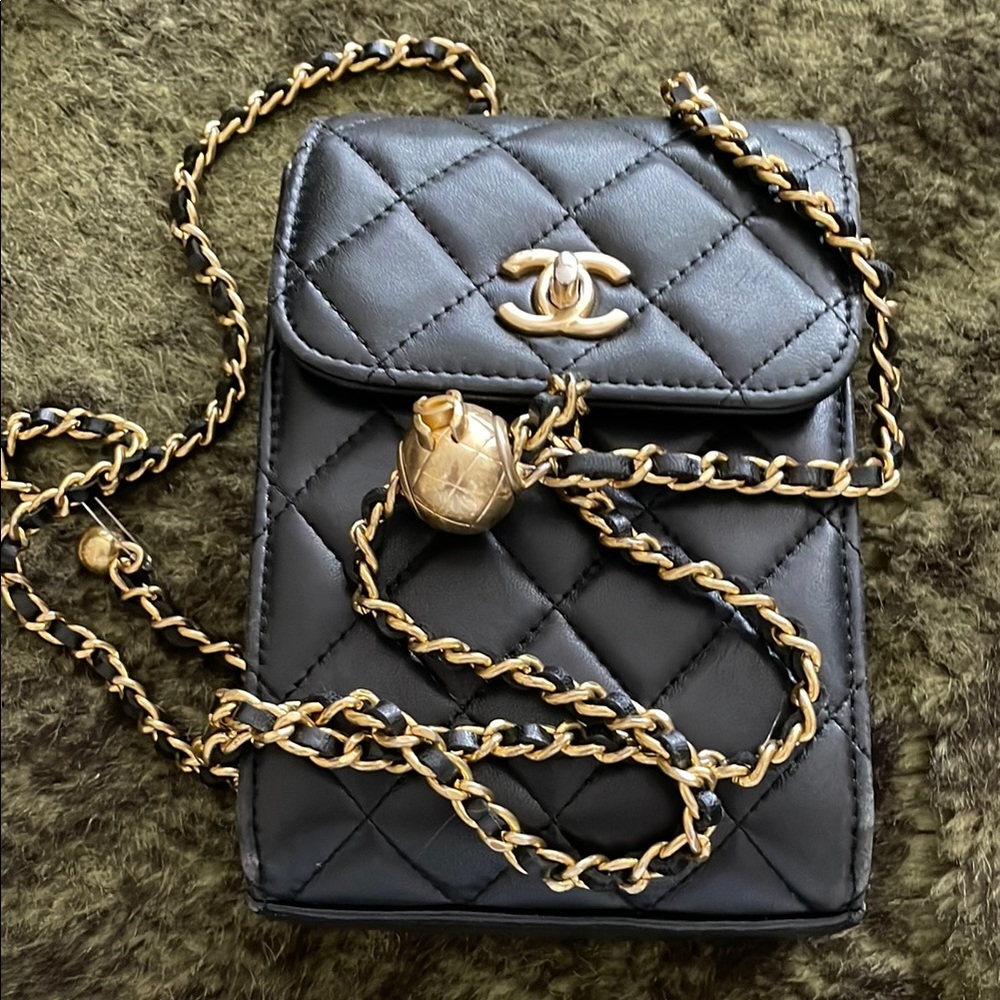 Chanel Black and Gold Quilted Crossbody Bag
